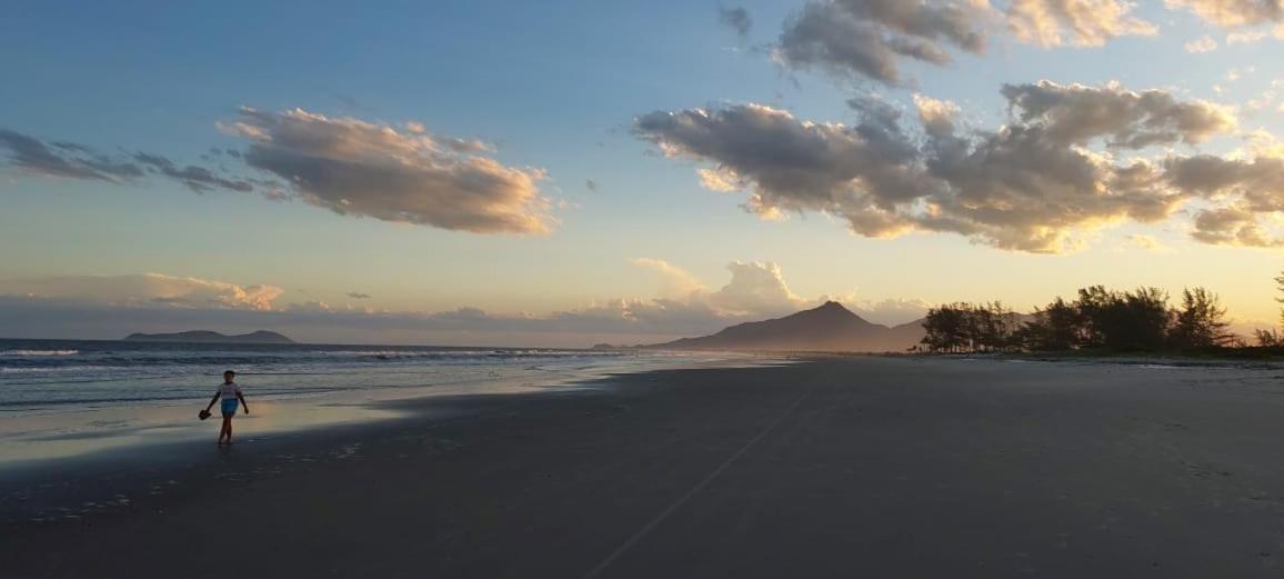 Kitnet A 200M Da Praia Ilha Comprida Boqueirao Sul Bagian luar foto